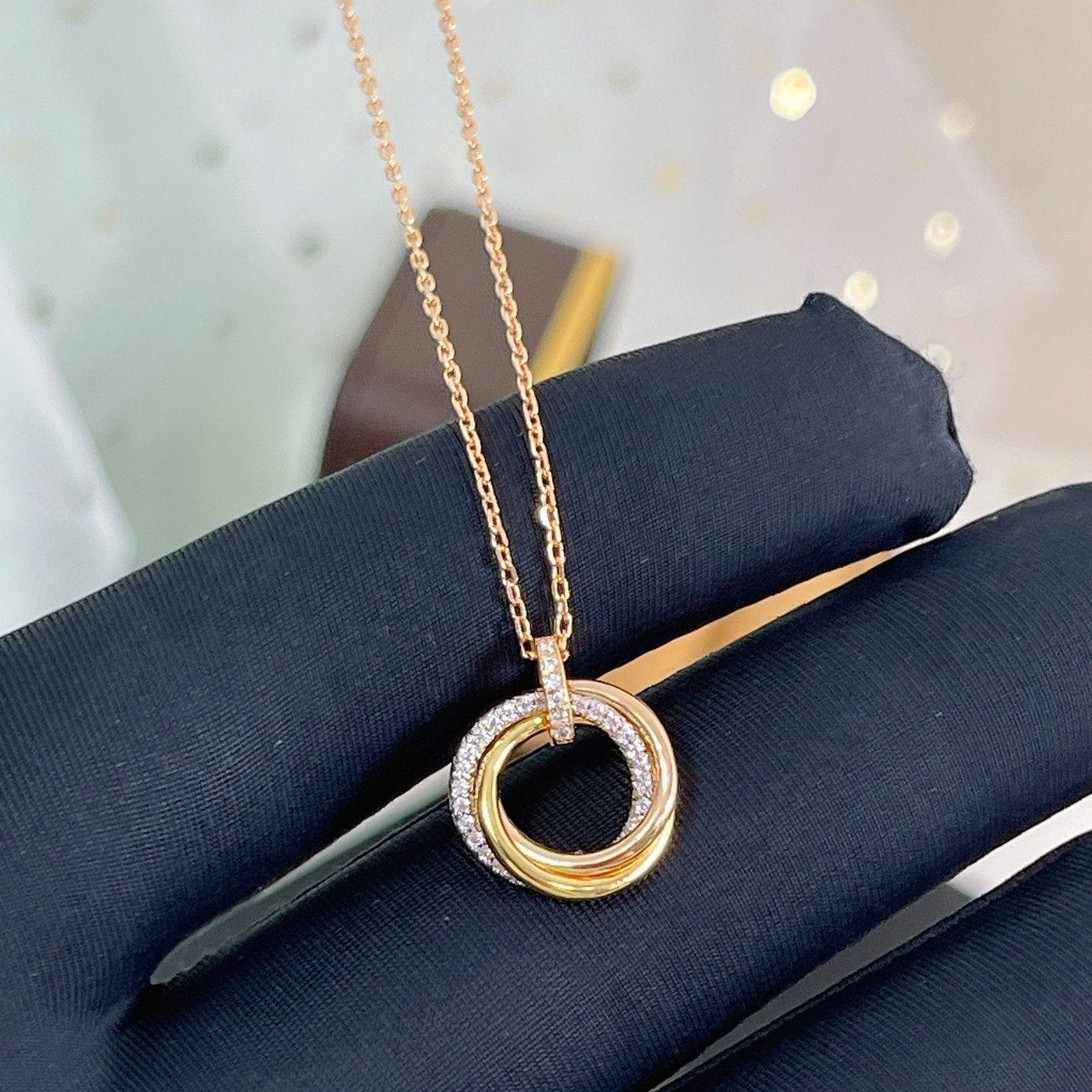 [Pearl Jewelrys]TRINITY NECKLACE SILVER GOLD PINK GOLD DIAMONDS