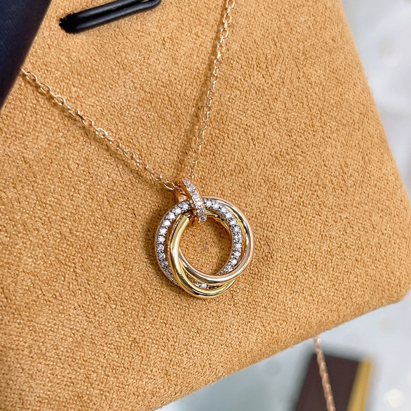 [Pearl Jewelrys]TRINITY NECKLACE SILVER GOLD PINK GOLD DIAMONDS
