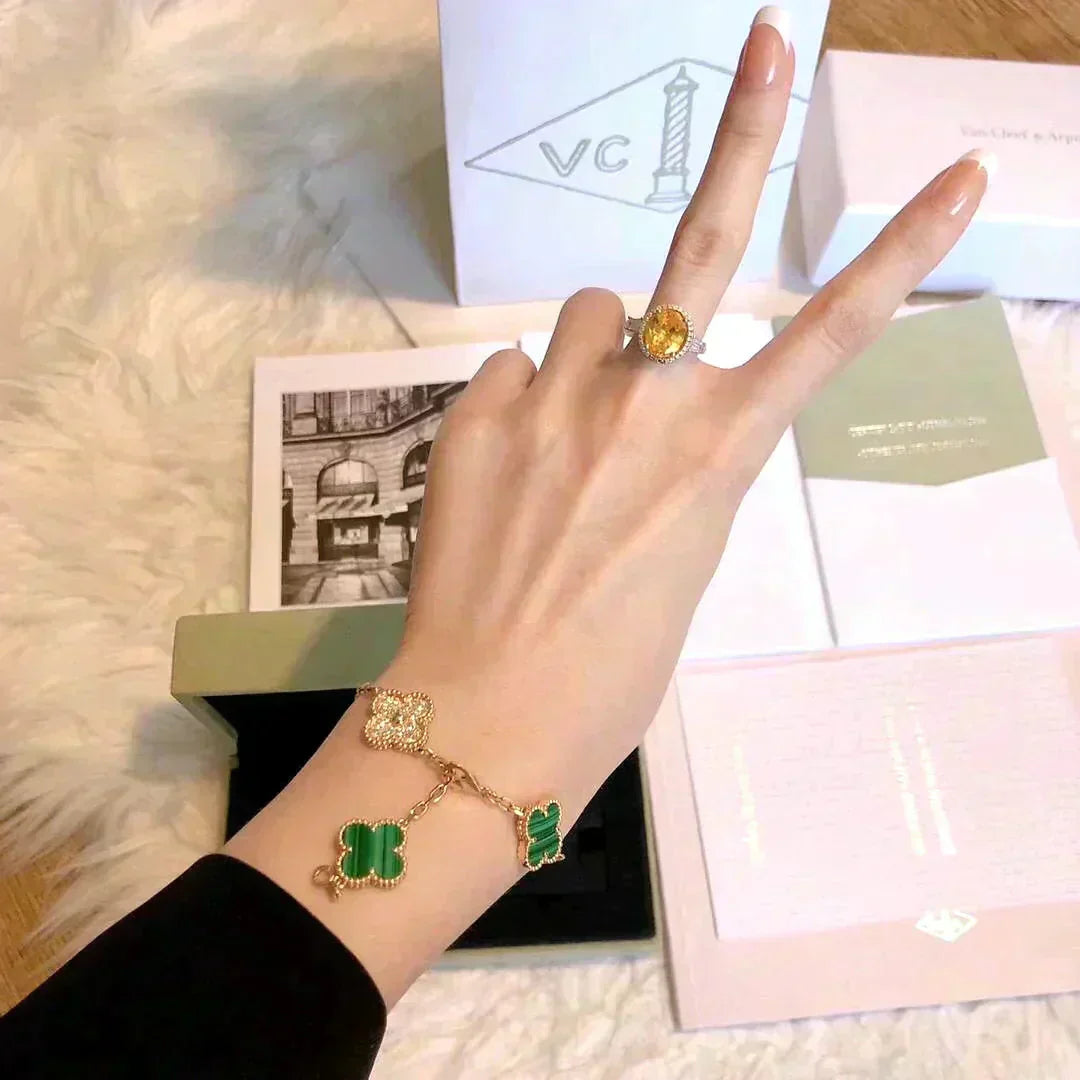 [Pearl Jewelrys]CLOVER  5 MOTIF MALACHITE DIAMOND BRACELET
