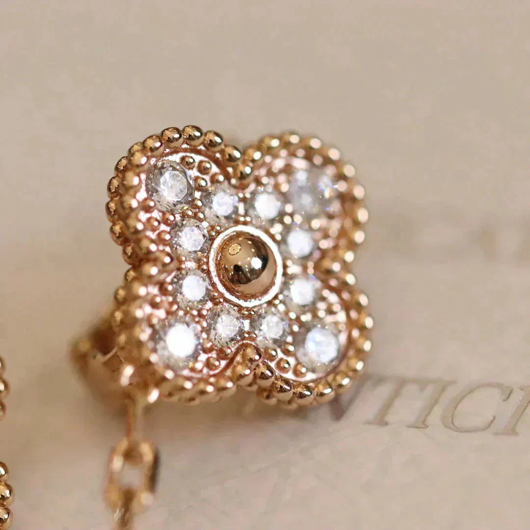 [Pearl Jewelrys]CLOVER MEDIUM 1 MOTIFS FUll DIAMOND EARRINGS