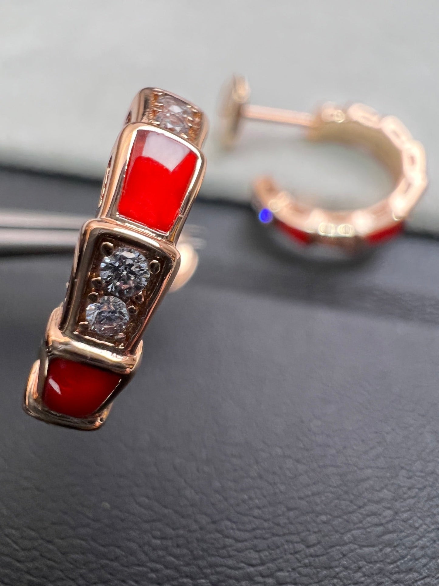 [Pearl Jewelrys]SERPENTI CARNELIAN PINK GOLD EARRINGS