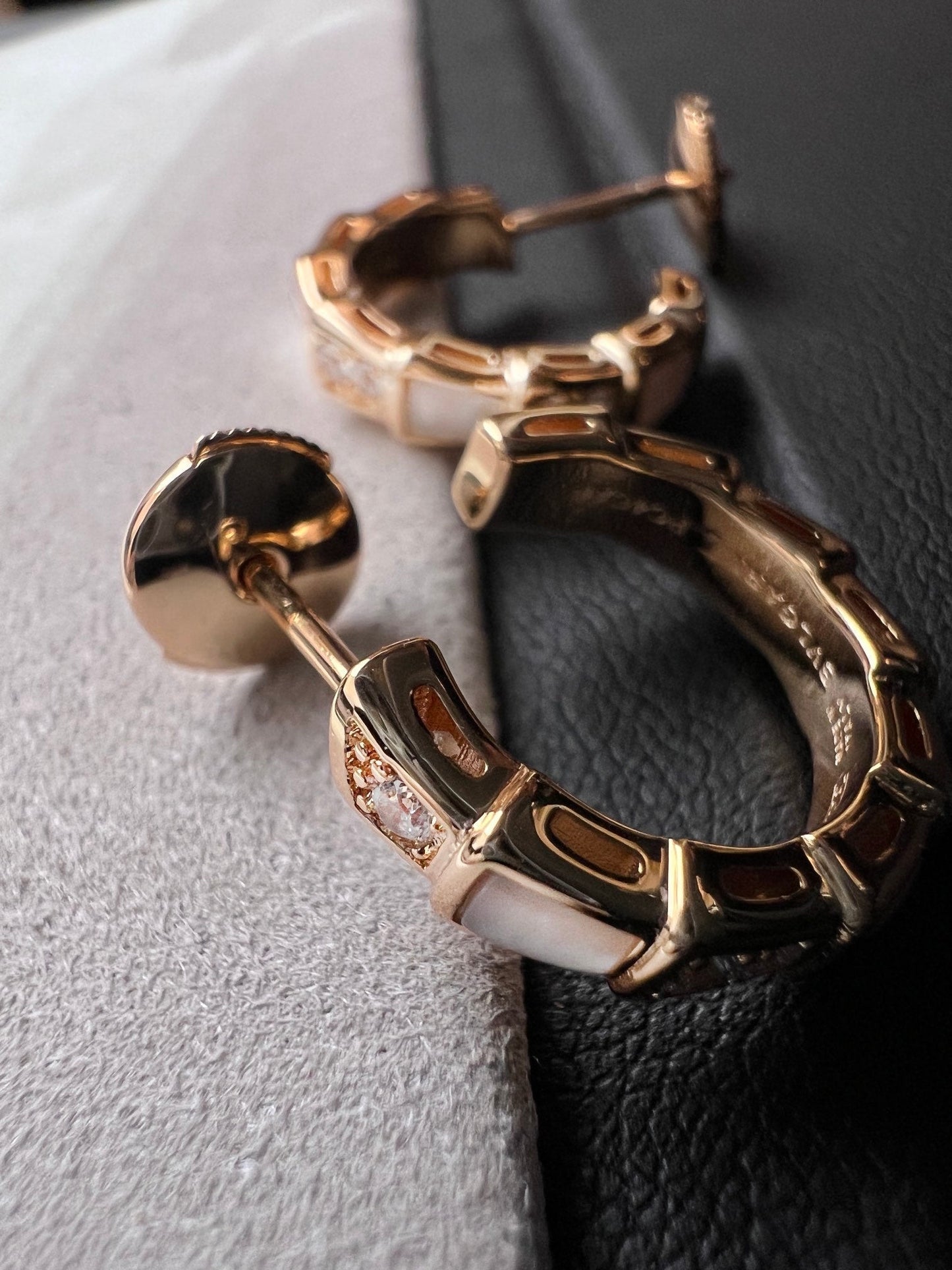[Pearl Jewelrys]SERPENTI MOP PINK GOLD EARRINGS