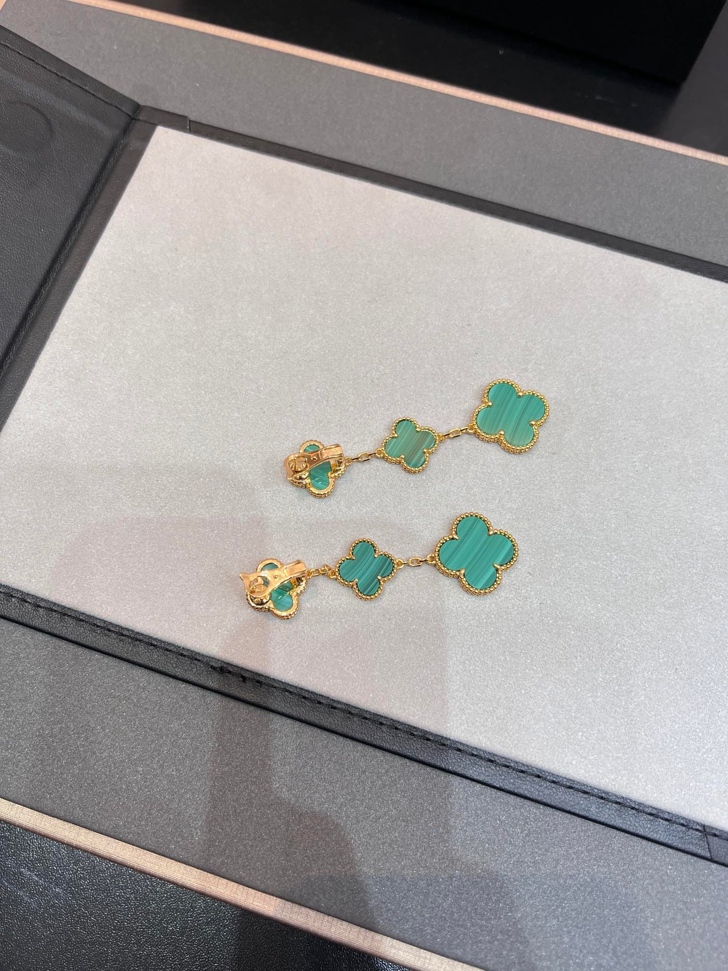 [Pearl Jewelrys]CLOVER MALACHITE 3 MOTIFS GOLD