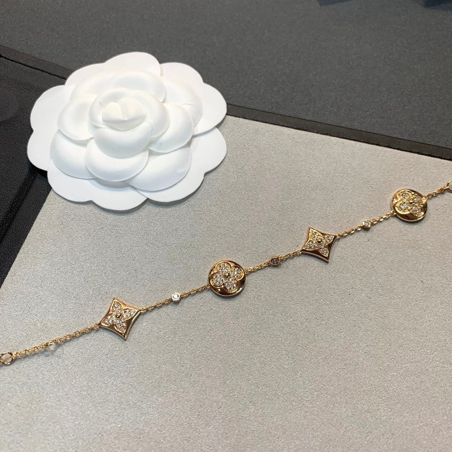 [Pearl Jewelrys]STAR AND SUN 4 MOTIFS GOLD DIAMONDS BRACELET