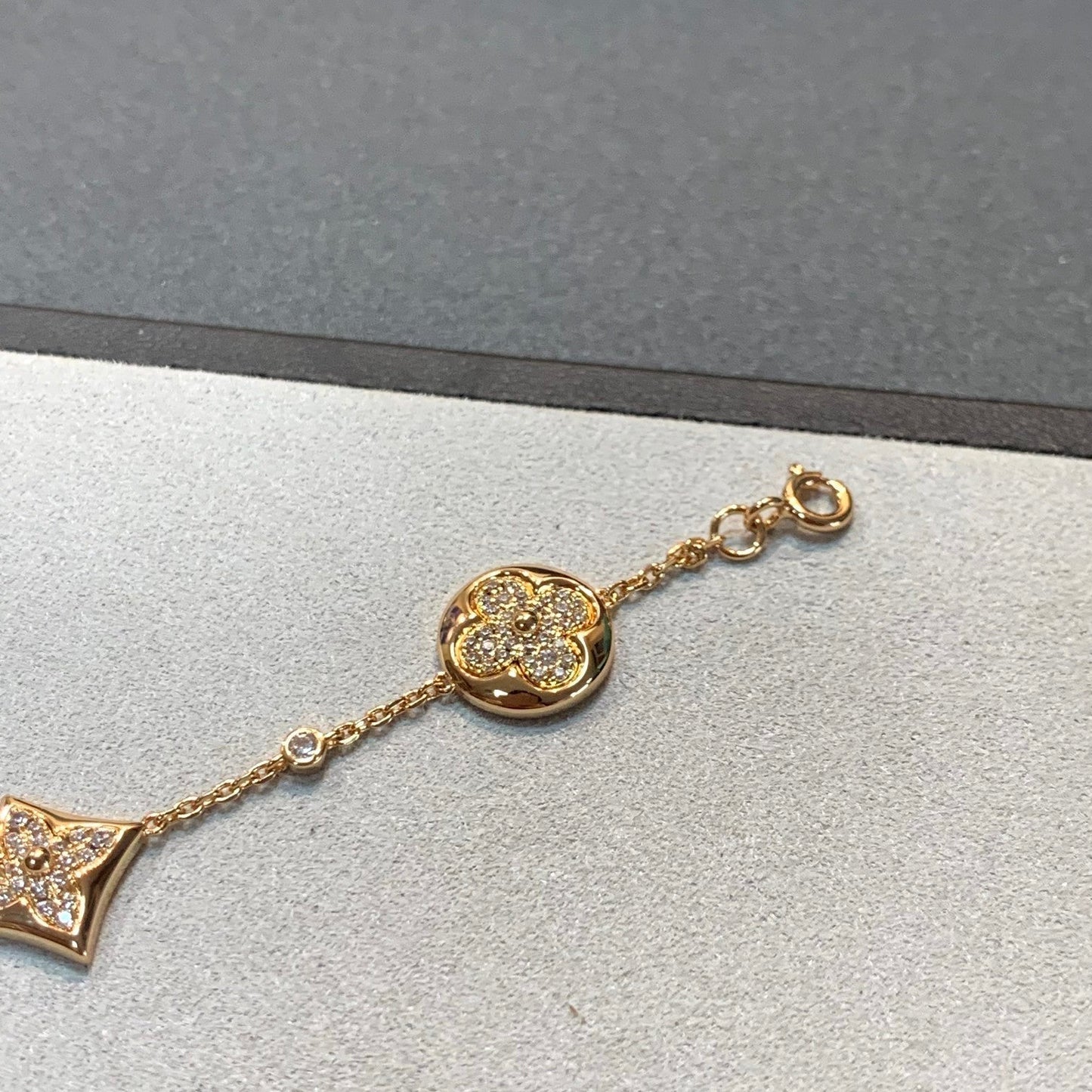 [Pearl Jewelrys]STAR AND SUN 4 MOTIFS GOLD DIAMONDS BRACELET