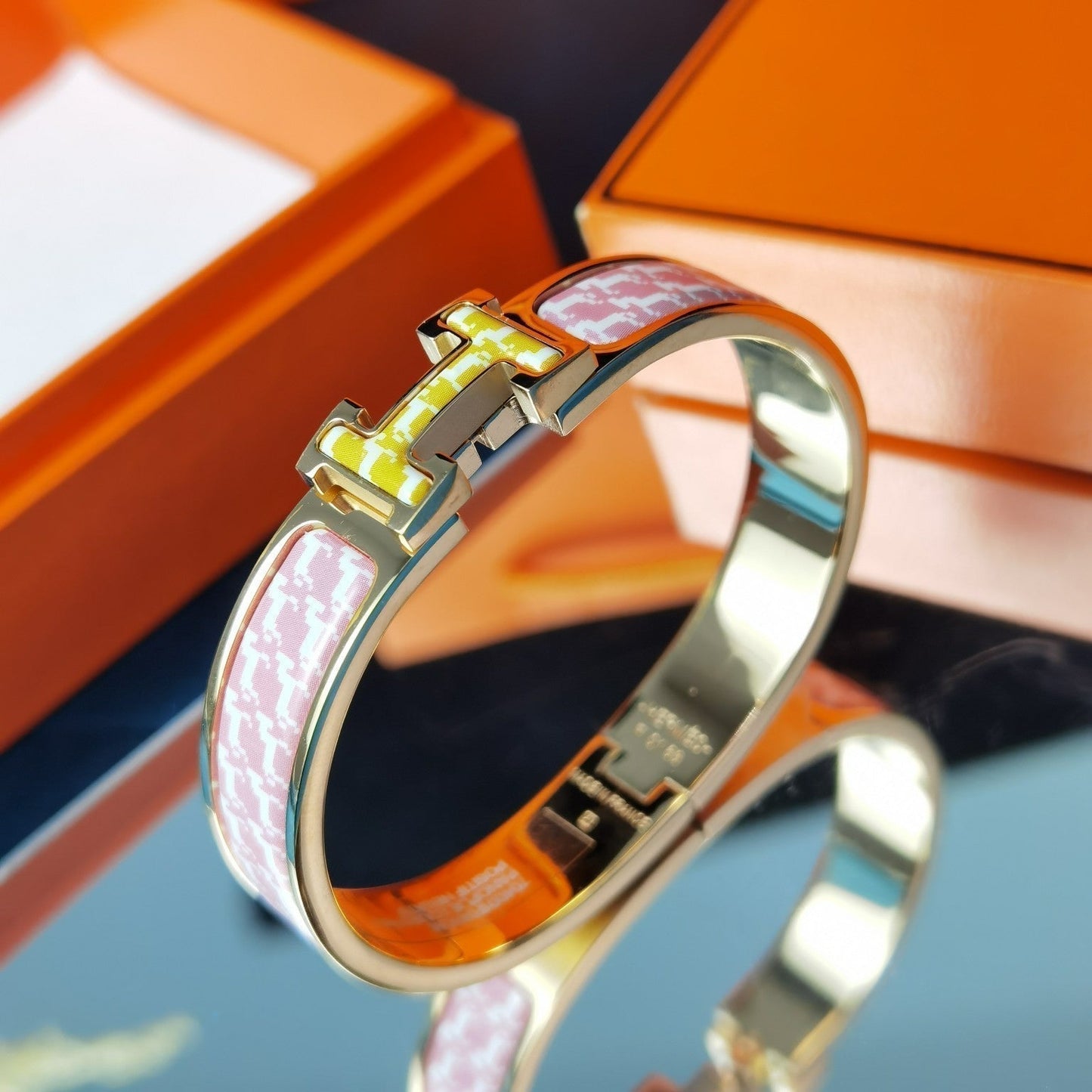 [Pearl Jewelrys]H HORSE BRACELET 12MM