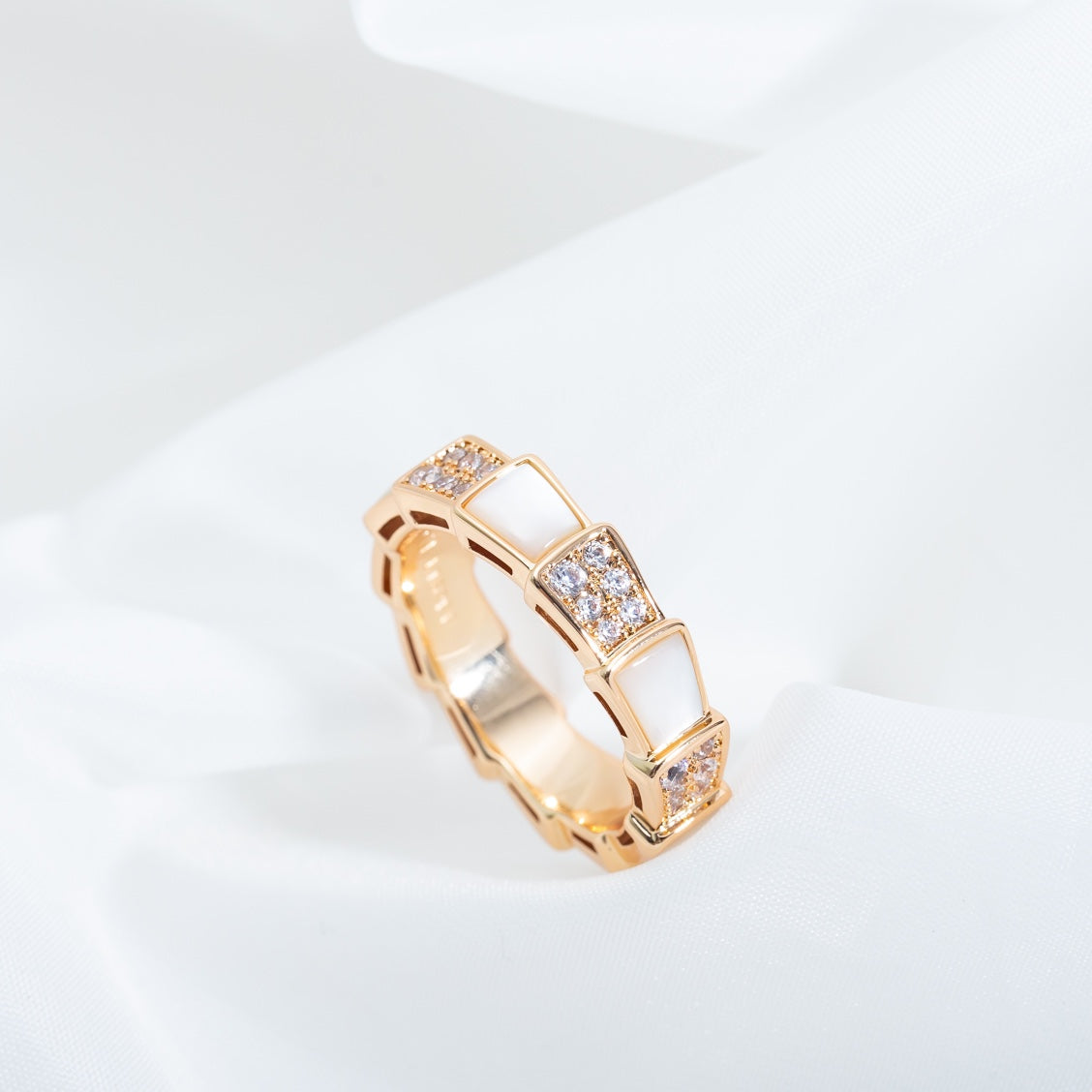 [Pearl Jewelrys]SERPENTI RING PINK GOLD MOP DIAMOND PAVED 4MM