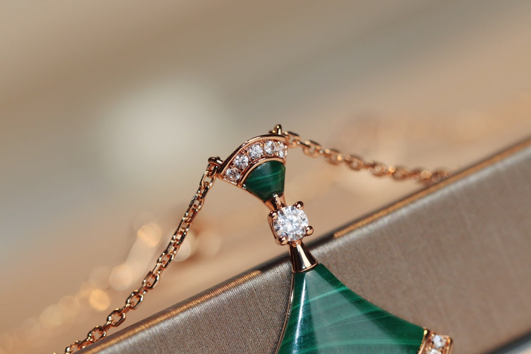 [Pearl Jewelrys]DREAM NECKLACE MALACHITE DIAMOND