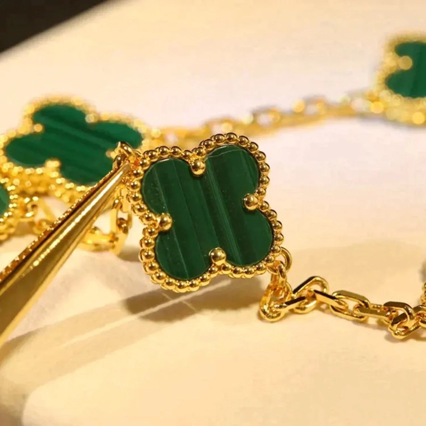 [Pearl Jewelrys]CLOVER 5 MOTIFS MALACHITE BRACELET