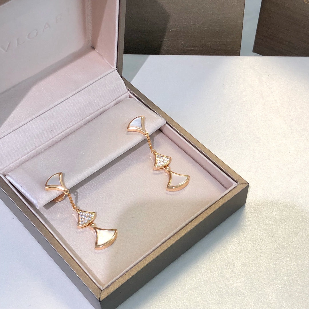 [Pearl Jewelrys]DREAM EARRINGS 3 MOTIFS DIAMOND MOP PINK GOLD