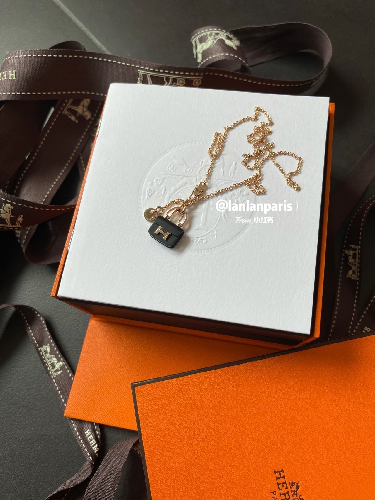 [Pearl Jewelrys]CONSTANCE BLACK PEDANT PINK GOLD NECKLACE