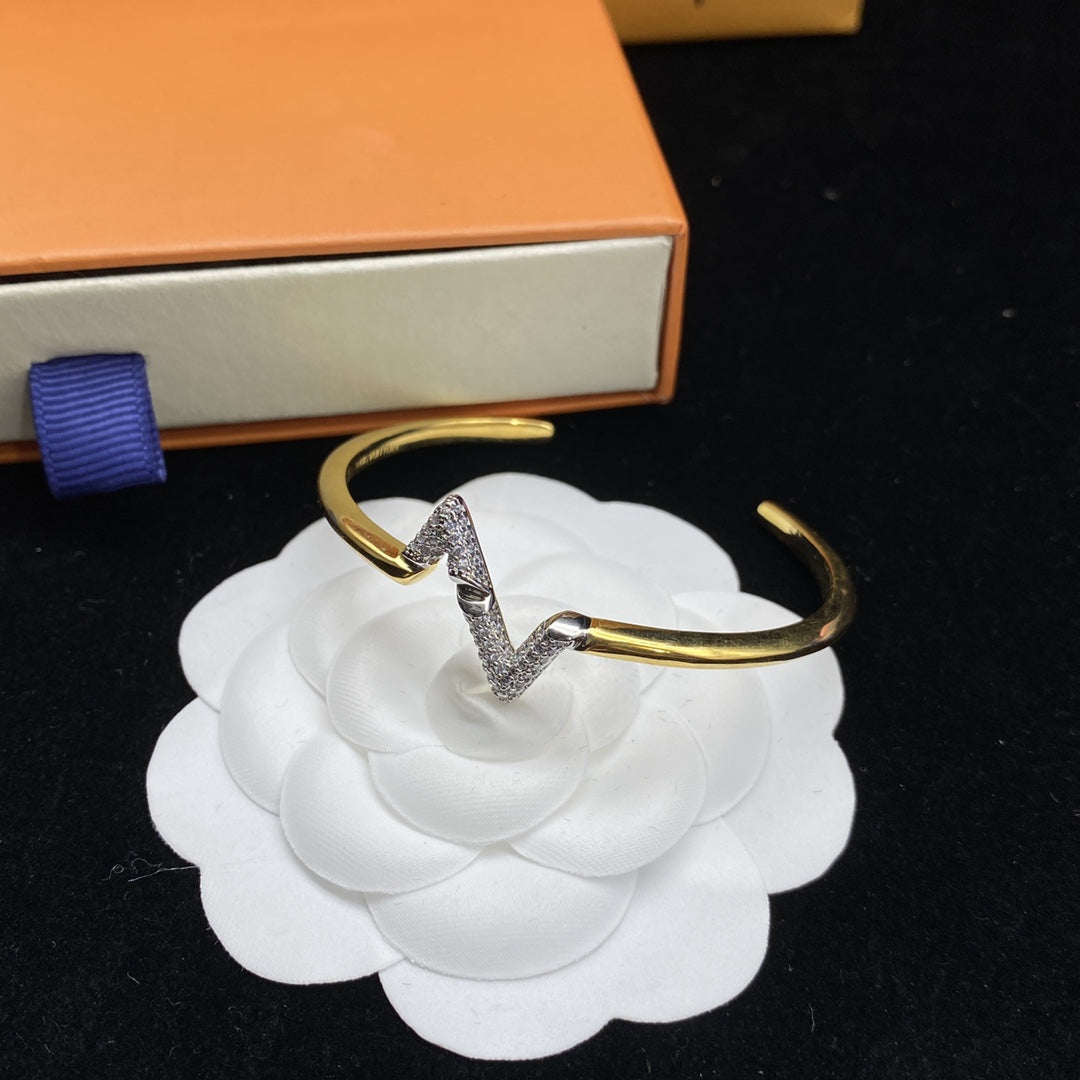[Pearl Jewelrys]VOLTE UPSITE DOWN DIAMOND GOLD OPEN BRACELET