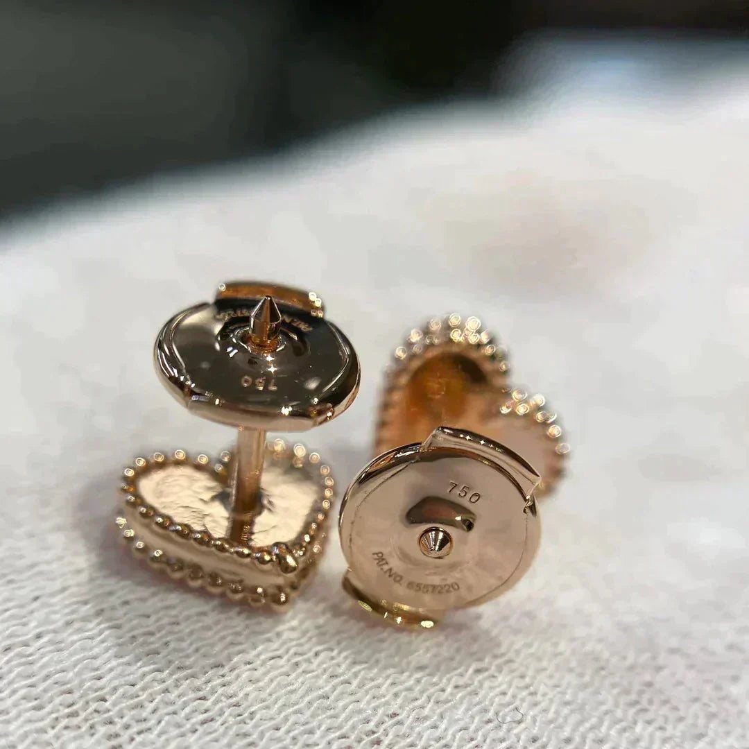 [Pearl Jewelrys]HEART CARNELIAN STUD EARRINGS