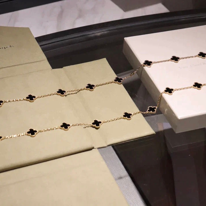 [Pearl Jewelrys]CLOVER 20 MOTIFS ONYX NECKLACE