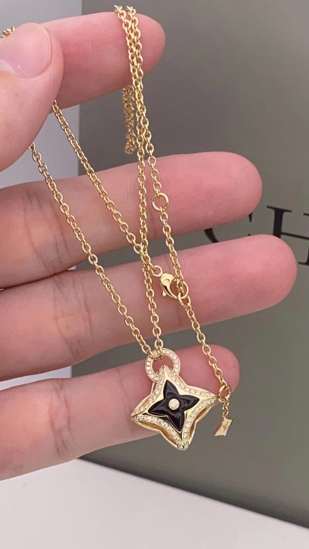 [Pearl Jewelrys]STAR PEDANT PINK GOLD DIAMOND NECKLACE
