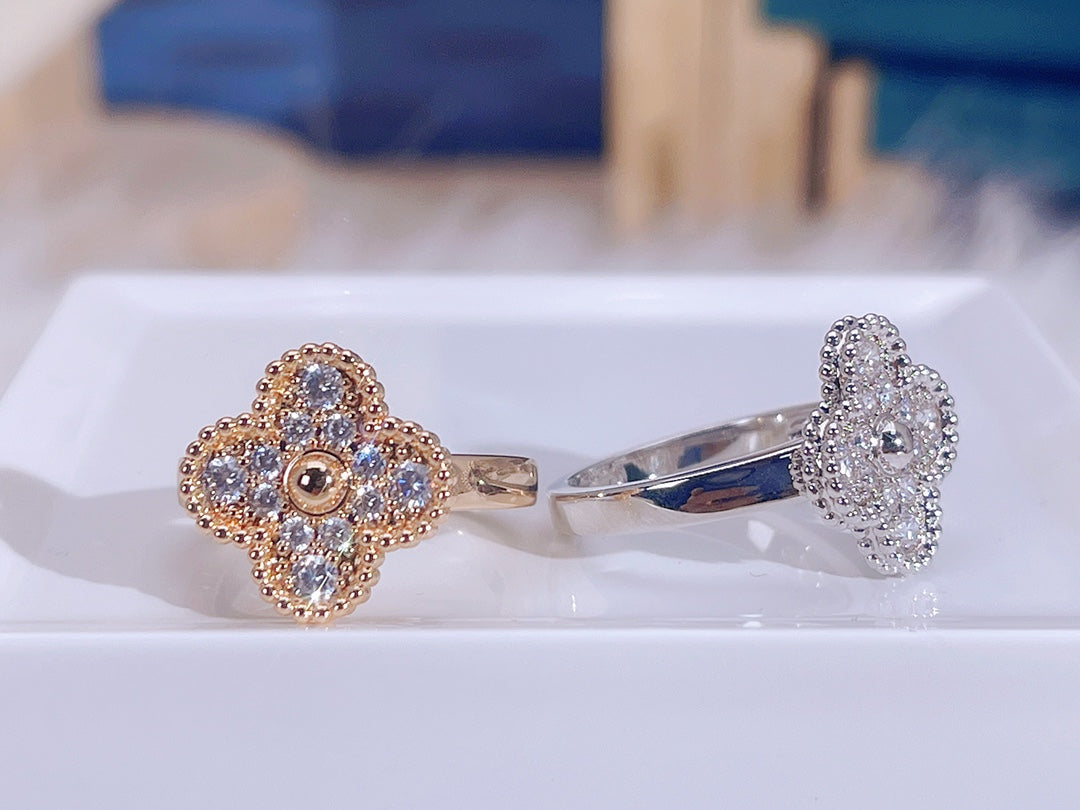 [Pearl Jewelrys]CLOVER DIAMOND RING