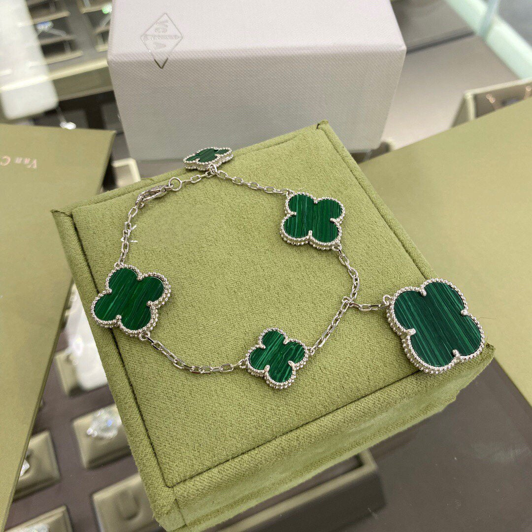 [Pearl Jewelrys]CLOVER 5 MOTIFS SIVLER MALACHITE BRACELET