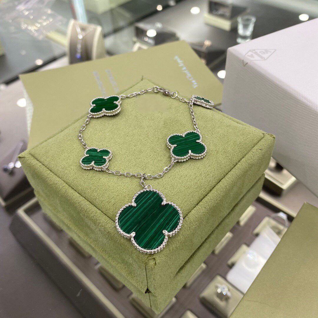 [Pearl Jewelrys]CLOVER 5 MOTIFS SIVLER MALACHITE BRACELET
