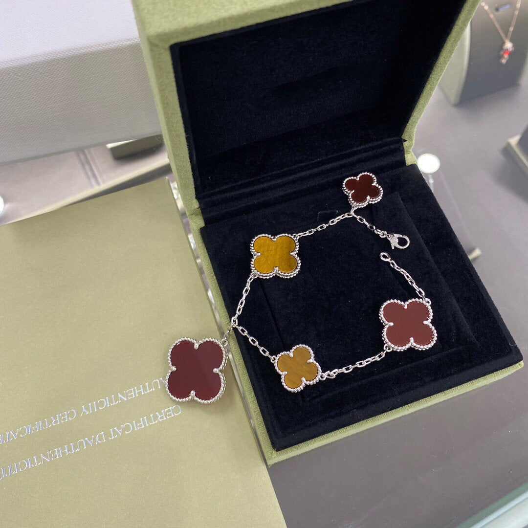 [Pearl Jewelrys]CLOVER 5 MOTIFS SIVLER CARNELIAN TIGER EYE BRACELET