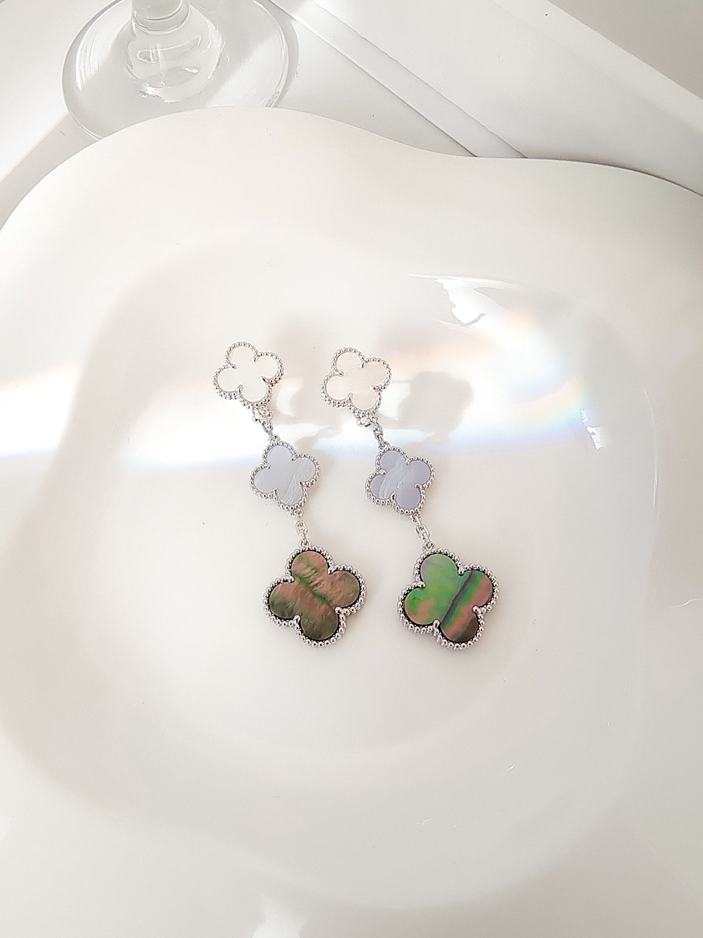 [Pearl Jewelrys]CLOVER 3 MOTIFS CHALCEDONY DARK MOP SILVER EARRINGS