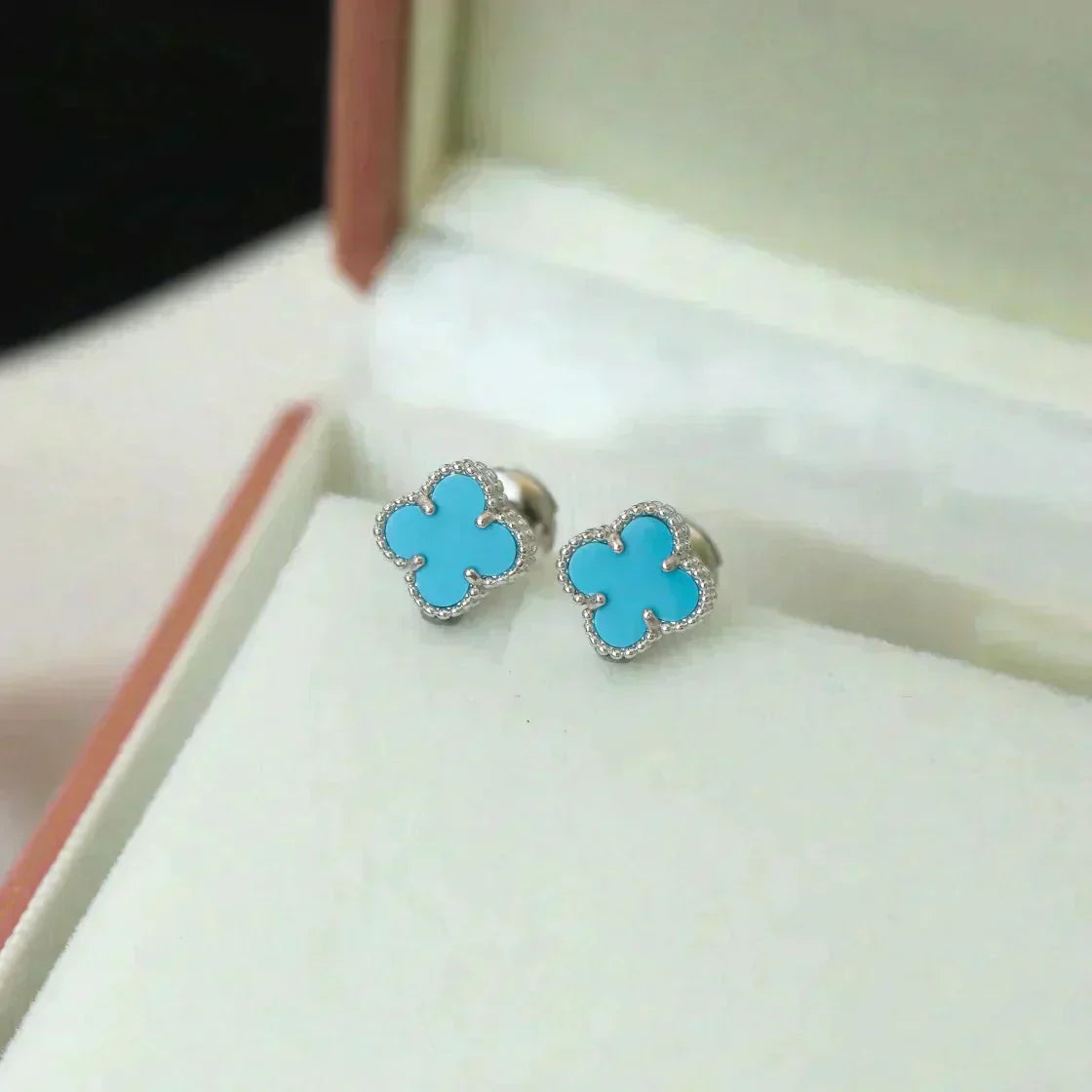 [Pearl Jewelrys]CLOVER MINI 9.5MM ONYX STUD EARRINGS SILVER
