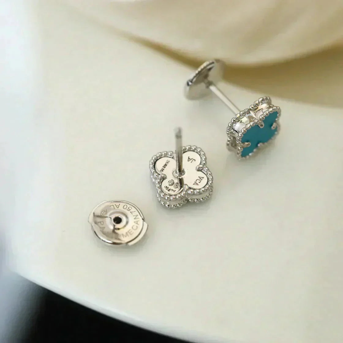 [Pearl Jewelrys]CLOVER MINI 9.5MM ONYX STUD EARRINGS SILVER