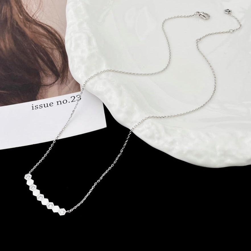 [Pearl Jewelrys]BEE MY LOVE DIAMOND NECKLACE