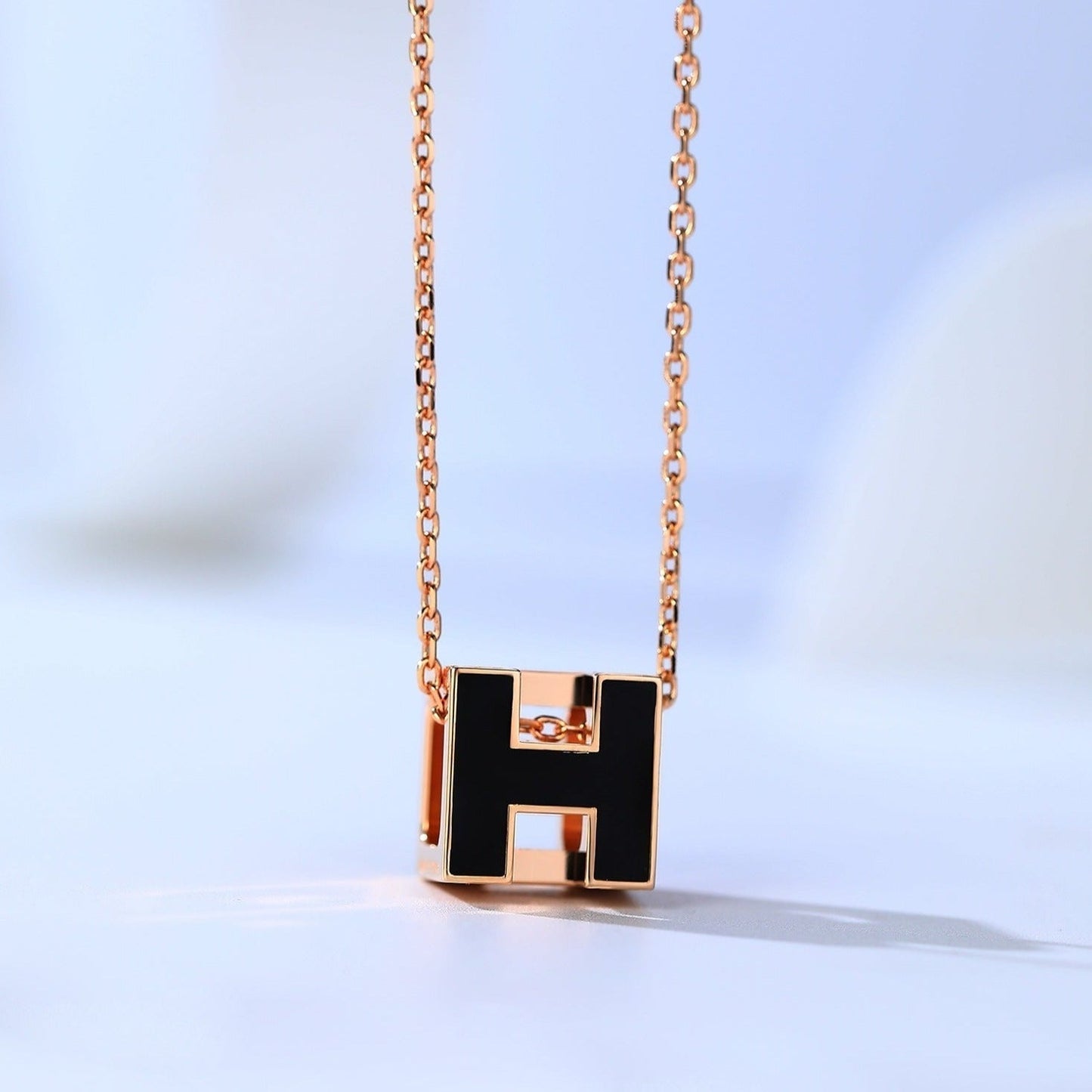 [Pearl Jewelrys]H CAGE PINK GOLD NECKLACE