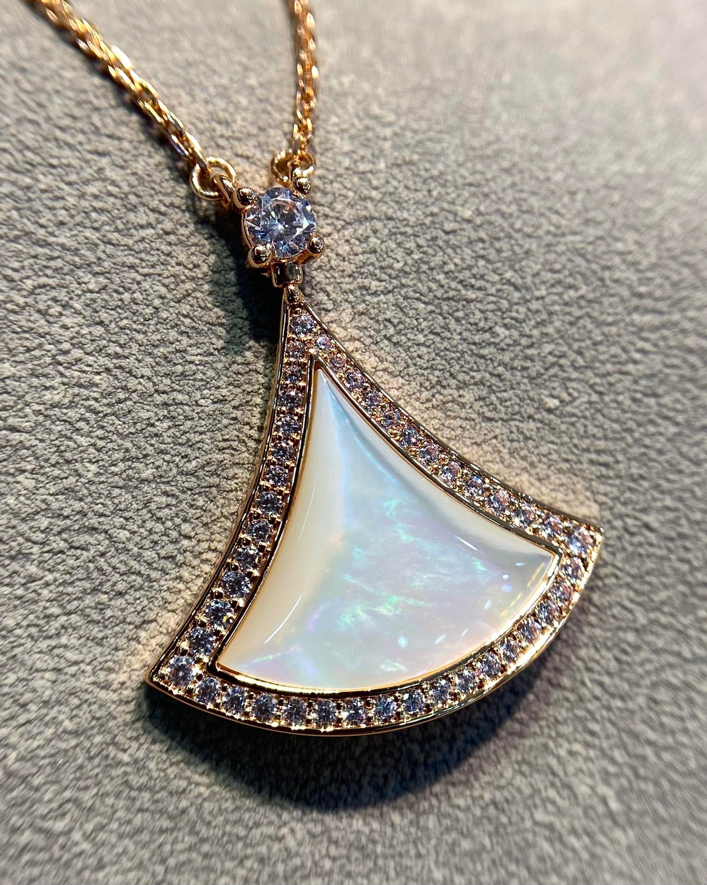 [Pearl Jewelrys]DREAM MOP DIAMOND PAVED PINK GOLD NECKLACE