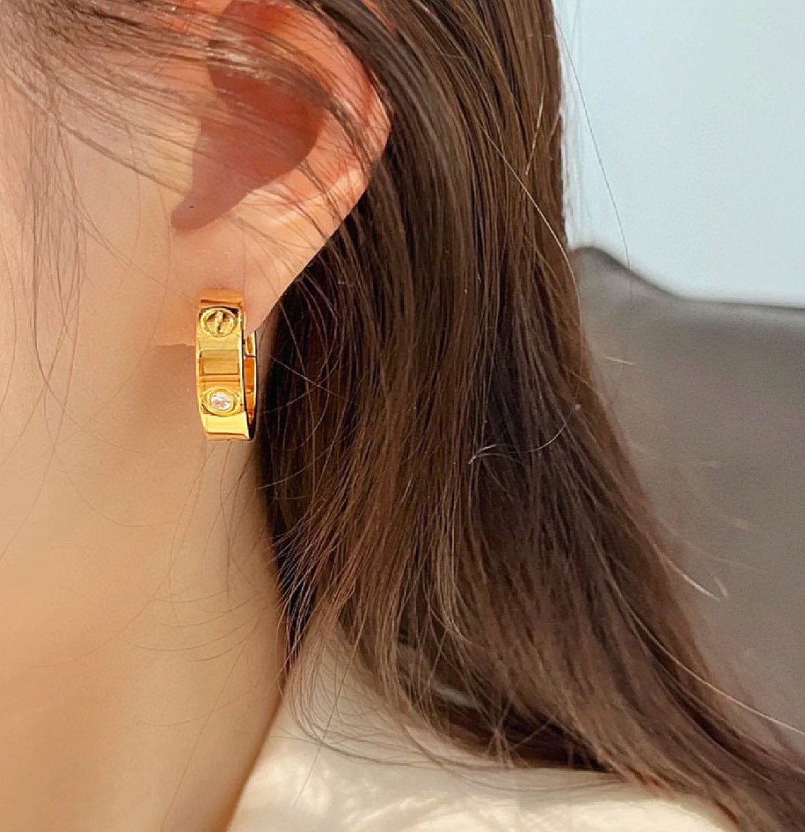 [Pearl Jewelrys]LOVE 5.5MM 1 DIAMOND EARRINGS
