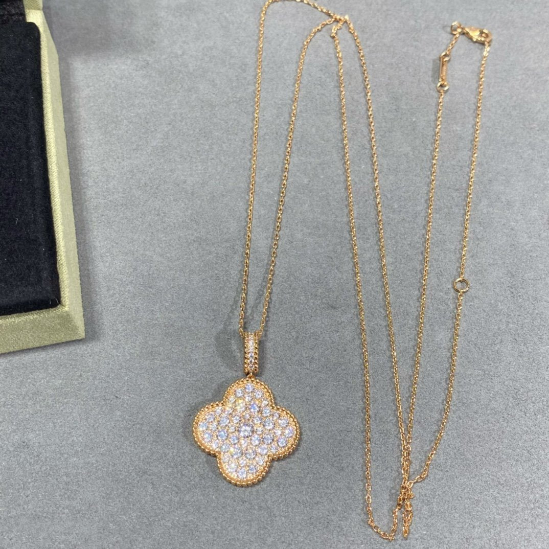 [Pearl Jewelrys]CLOVER 25MM LARGE PEDANT DIAMOND PAVED LONG NECKLACE