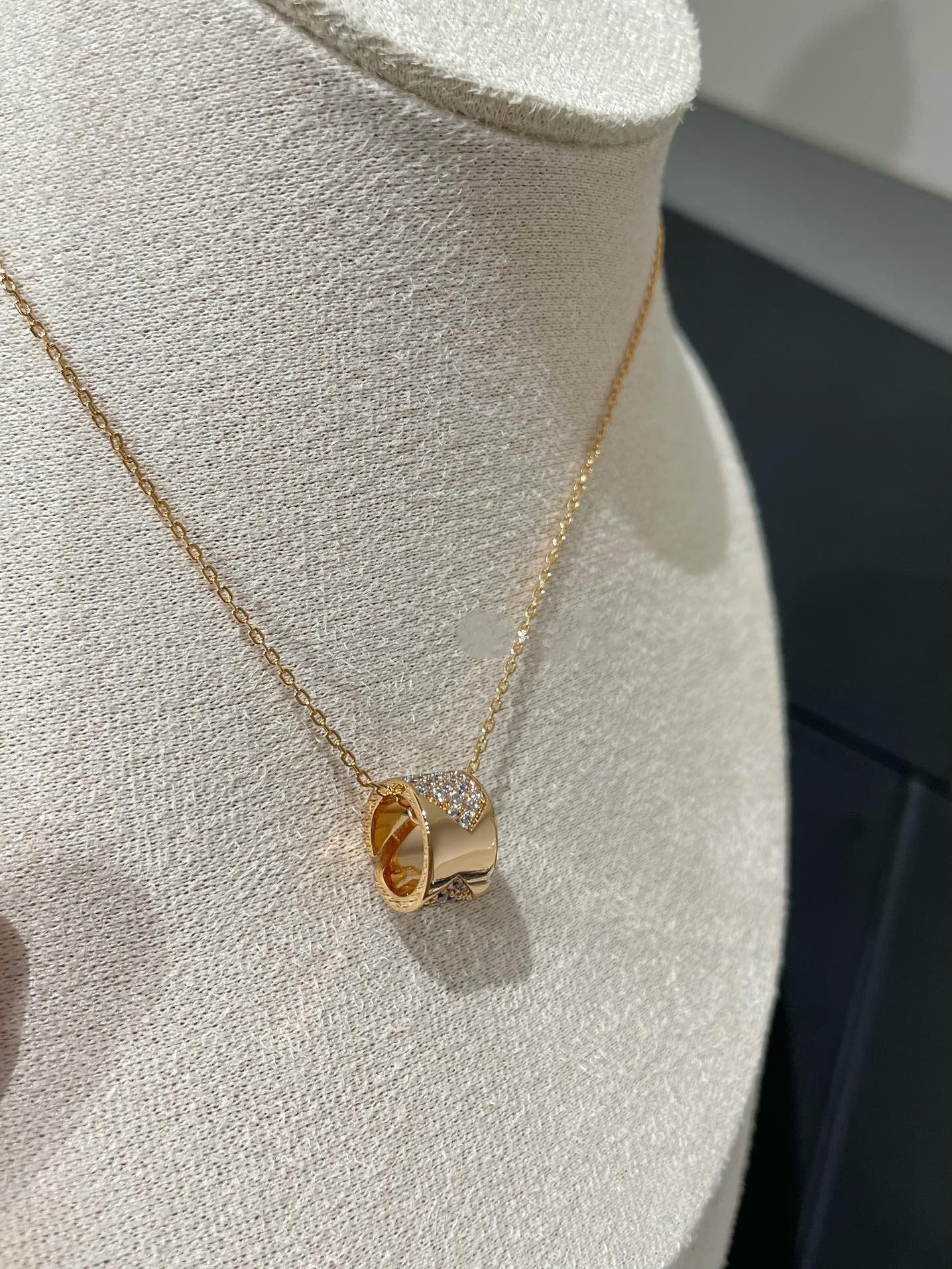 [Pearl Jewelrys]LIENS EVIDENCE DIAMOND PAVED NECKLACE