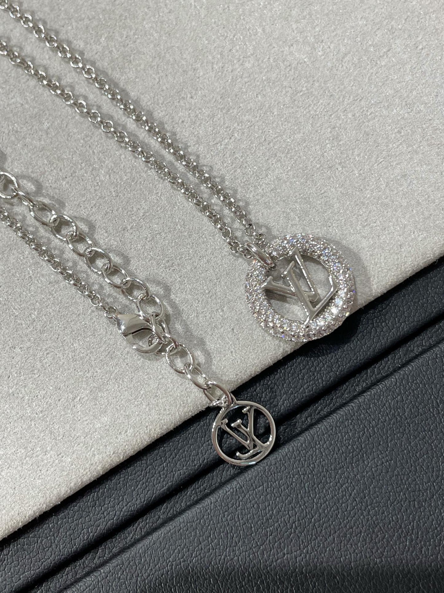 [Pearl Jewelrys]BY NIGHT DIAMOND PAVED NECKLACE