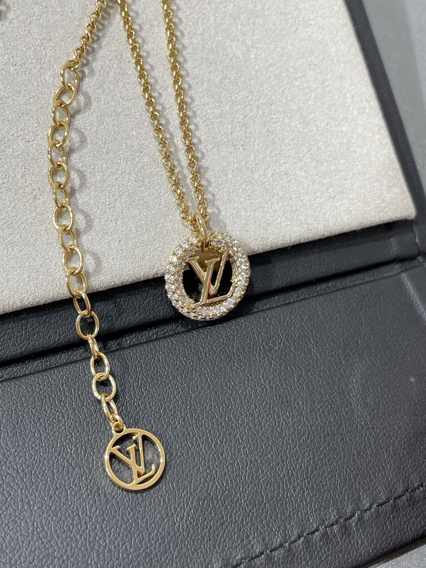 [Pearl Jewelrys]BY NIGHT DIAMOND PAVED NECKLACE