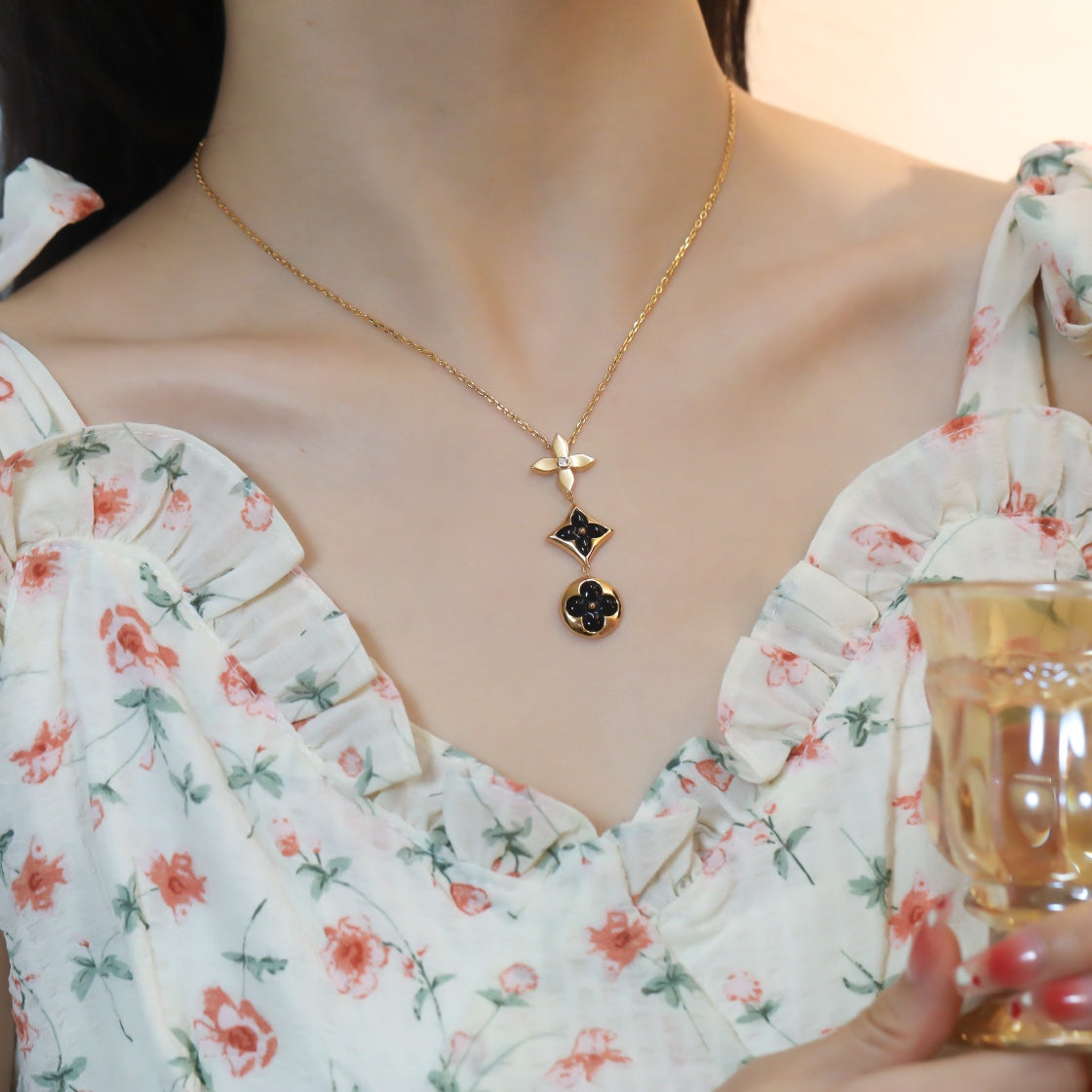[Pearl Jewelrys]STAR AND SUN ONYX PINK GOLD NECKLACE