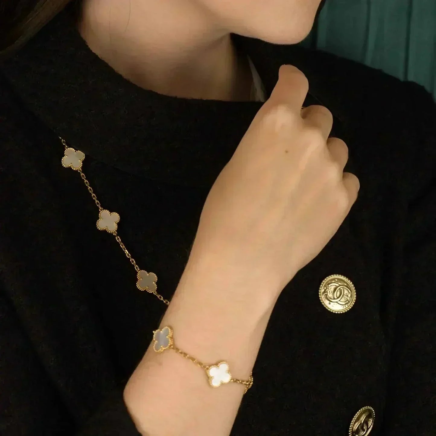 [Pearl Jewelrys]CLOVER  5 MOTIF WHITE MOP BRACELET