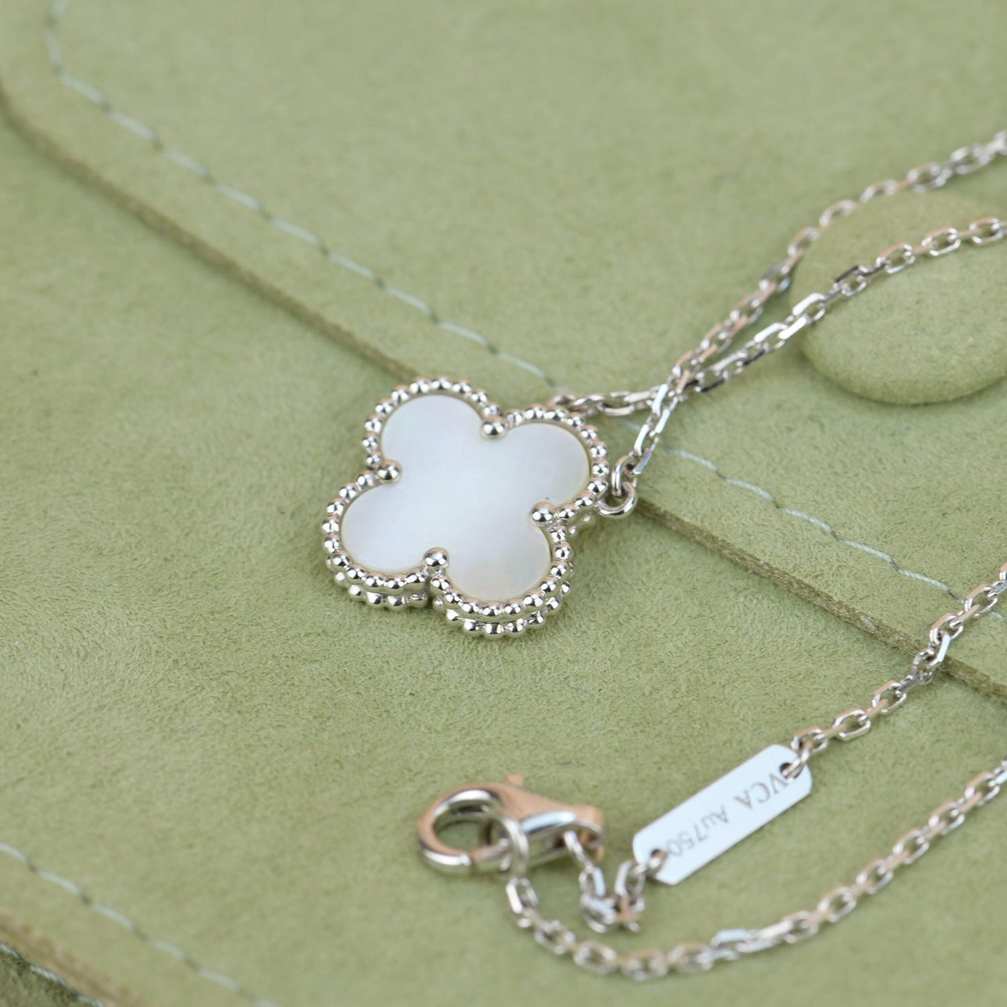 [Pearl Jewelrys]CLOVER  15MM WHITE MOTHER-OF-PEARL SILVER
