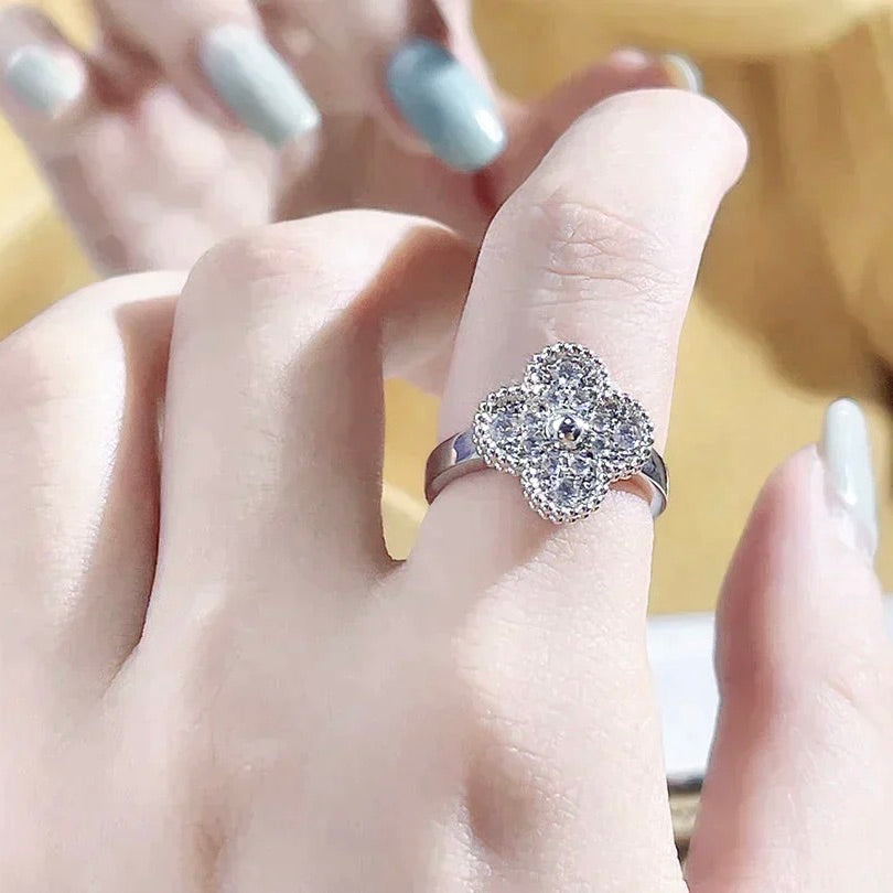 [Pearl Jewelrys]CLOVER DIAMOND RING