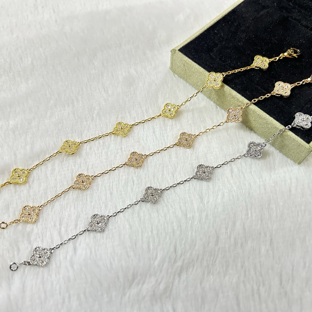 [Pearl Jewelrys]CLOVER 6 MOTIF DIAMOND BRACELET