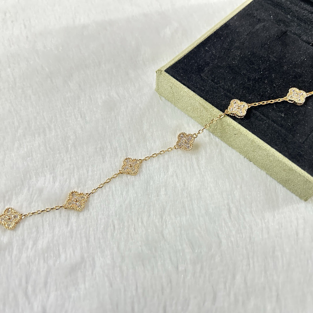 [Pearl Jewelrys]CLOVER 6 MOTIF DIAMOND BRACELET