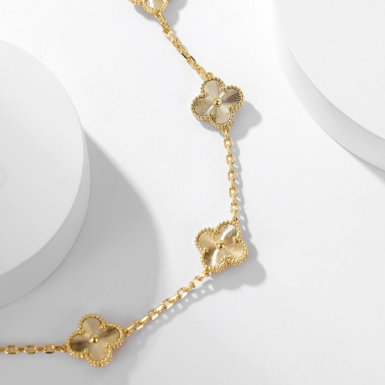 [Pearl Jewelrys]CLOVERS THE 10-MOTIFS LASER NECKLACE