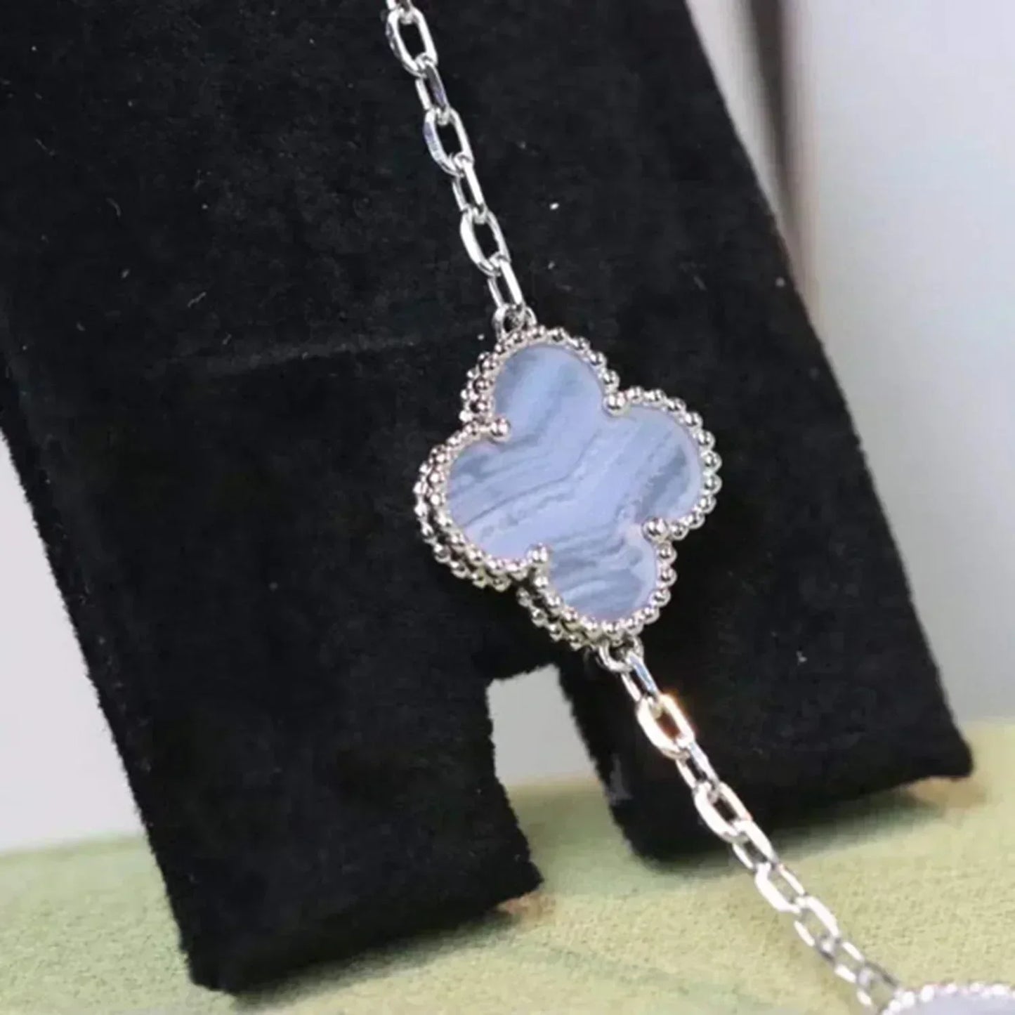 [Pearl Jewelrys]CLOVER  5 MOTIF PURPLE CHALCEDONY BRACELET SILVER