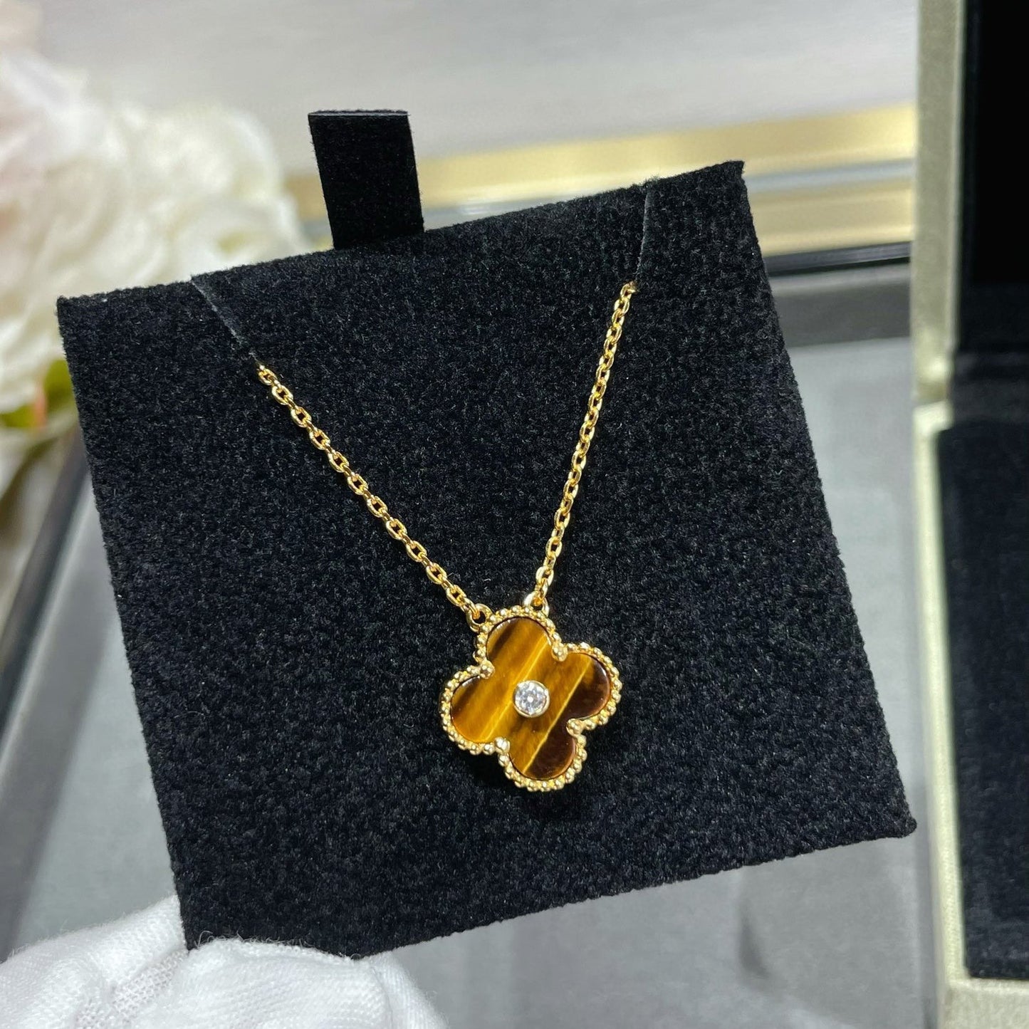 [Pearl Jewelrys]CLOVER 15MM DIAMOND AND YELLOW TIGER'S EYE AGATE necklace