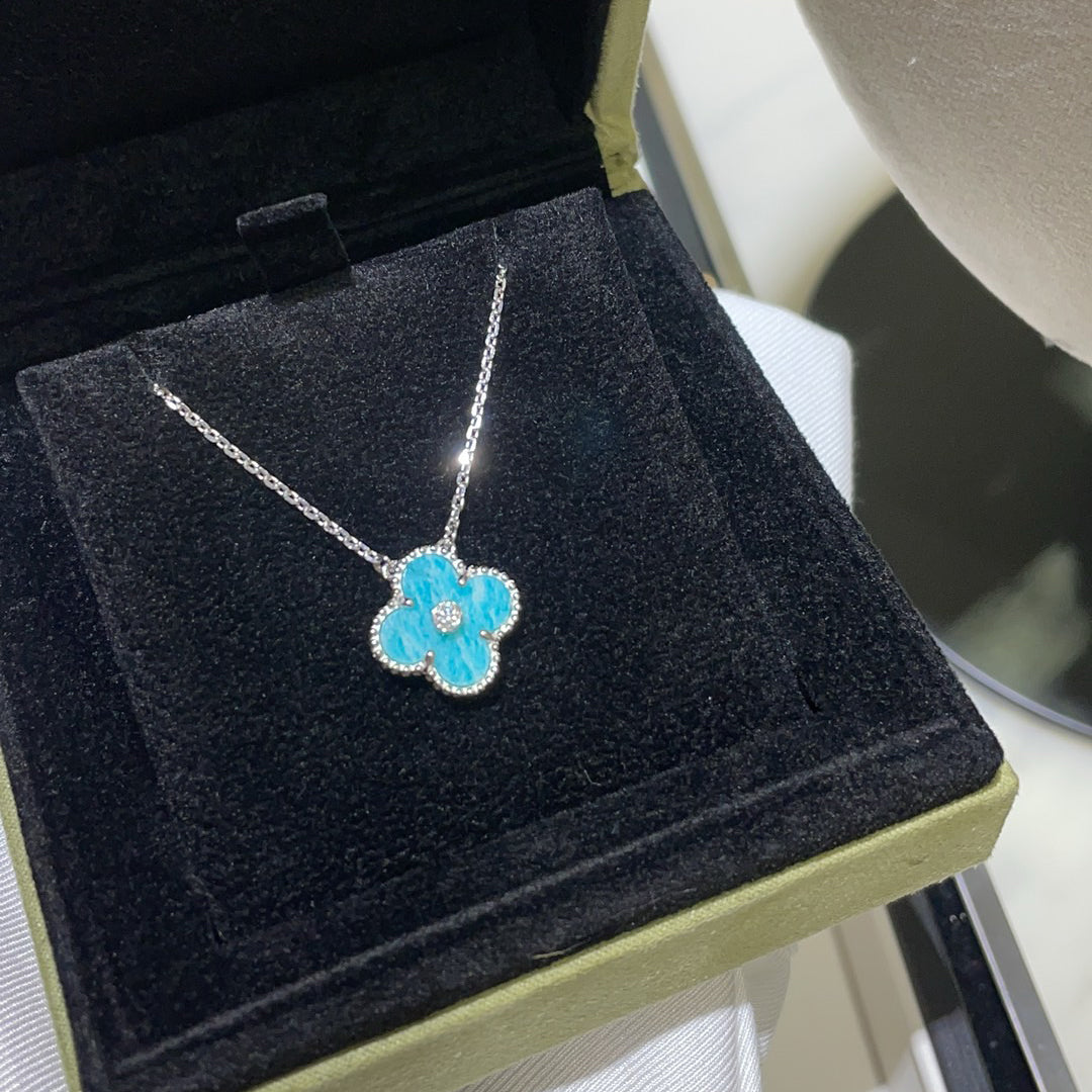 [Pearl Jewelrys]CLOVER 15MM DIAMOND SVRES PORCELAIN  NECKLACE SILVER