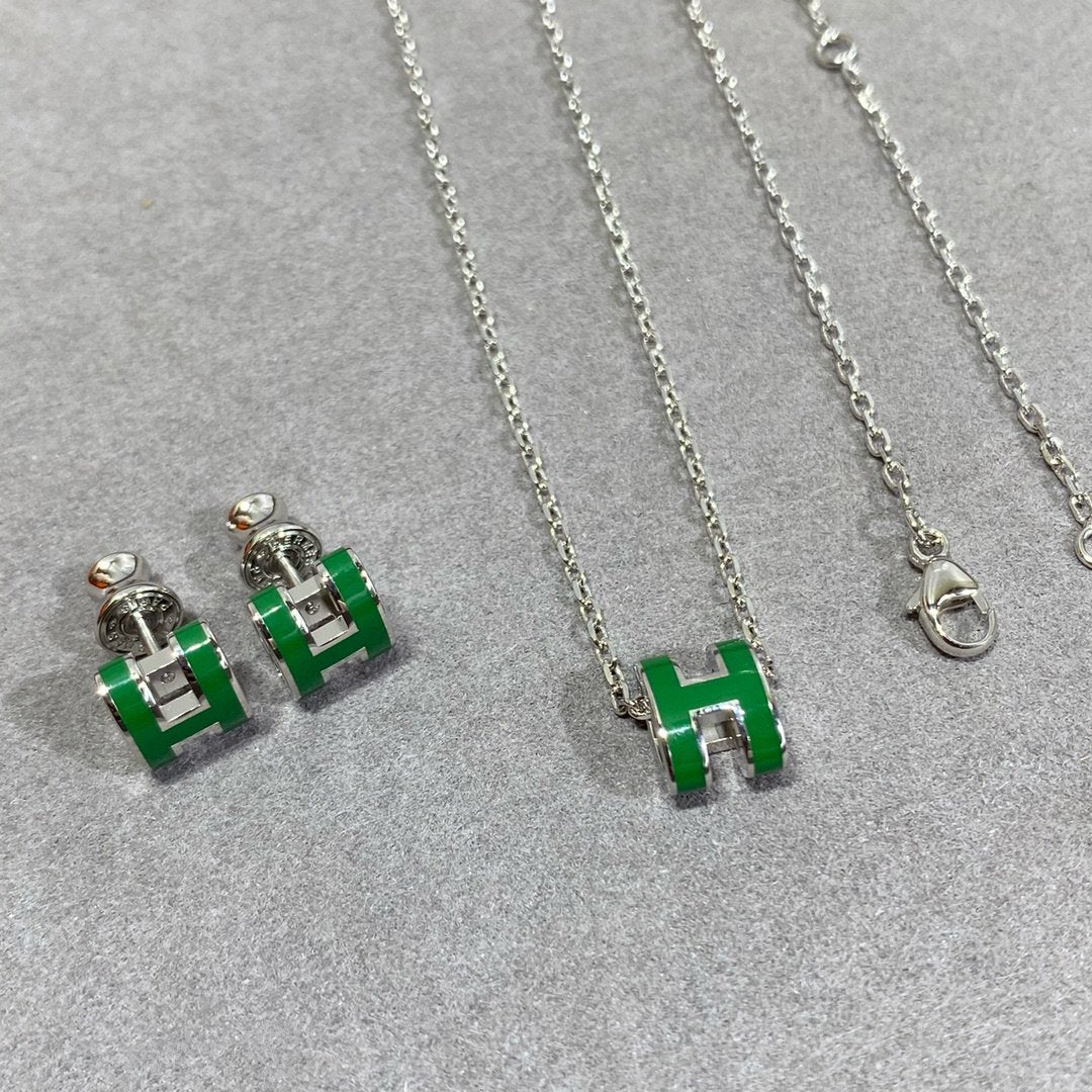[Pearl Jewelrys]POP H GREEN NECKLACE SILVER AND GOLD