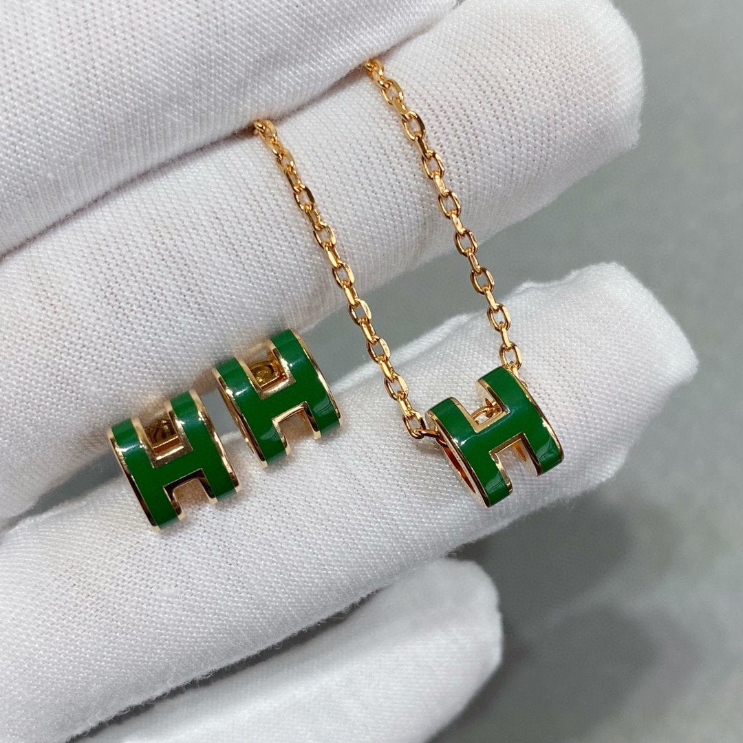 [Pearl Jewelrys]POP H GREEN NECKLACE SILVER AND GOLD