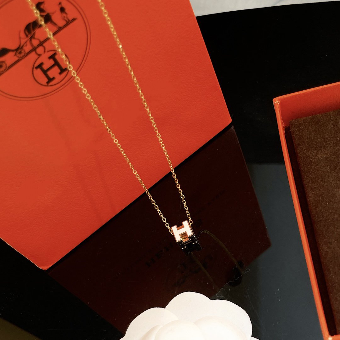 [Pearl Jewelrys]H WHITE SQUARE GOLD NECKLACE