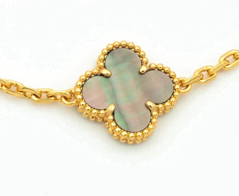 [Pearl Jewelrys]CLOVER 5 MOTIF GRAY MOP DIAMOND BRACELET