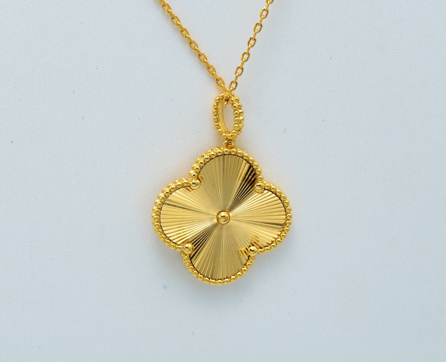 [Pearl Jewelrys]CLOVER 25MM PEDANT NECKLACE GOLD