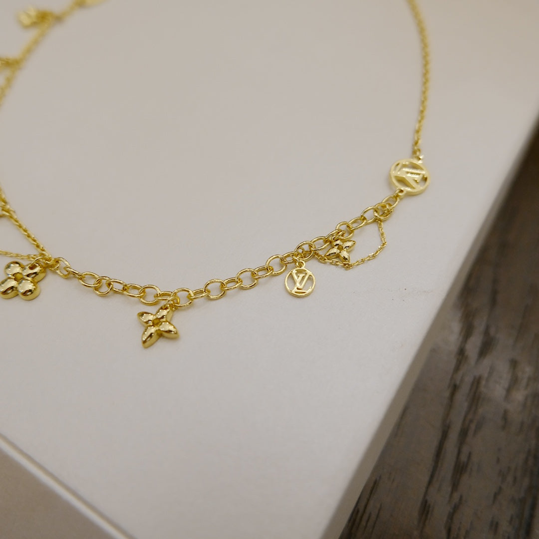 [Pearl Jewelrys]BLOOMING SUPPLE NECKLACE BRASS